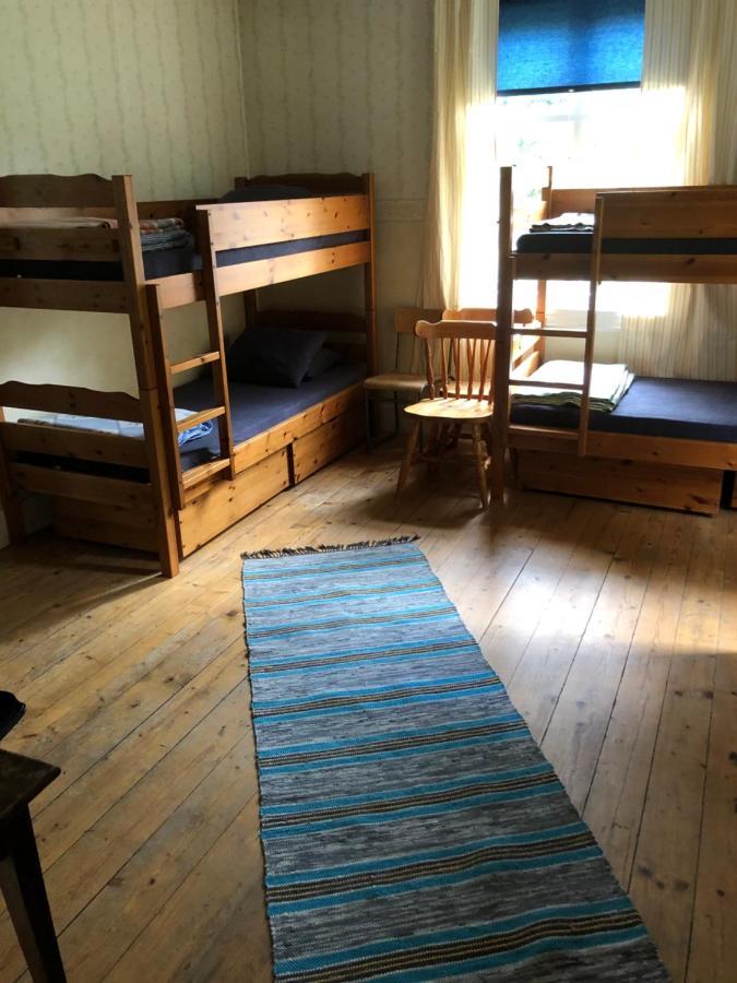 Vandrarhem Svaenoe Hillerstorp エクステリア 写真