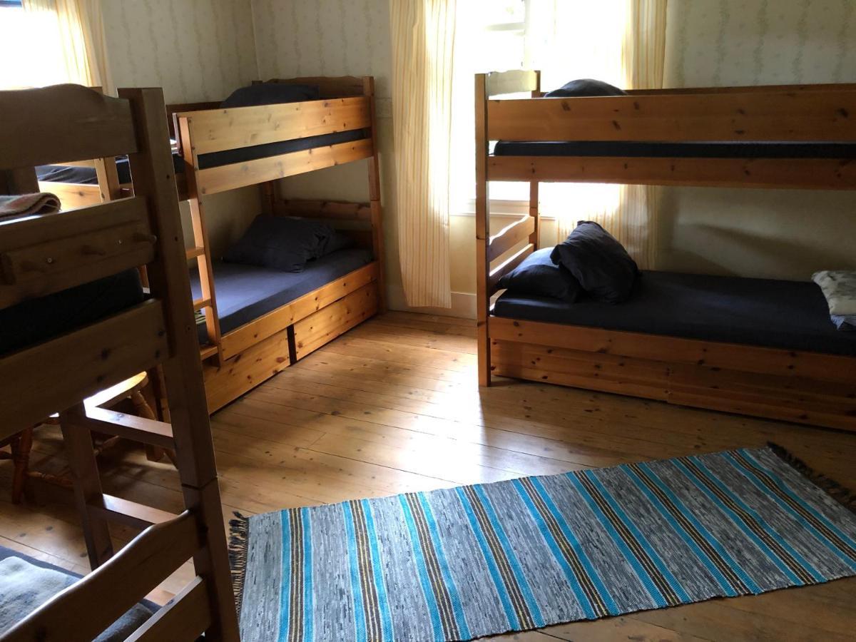 Vandrarhem Svaenoe Hillerstorp エクステリア 写真